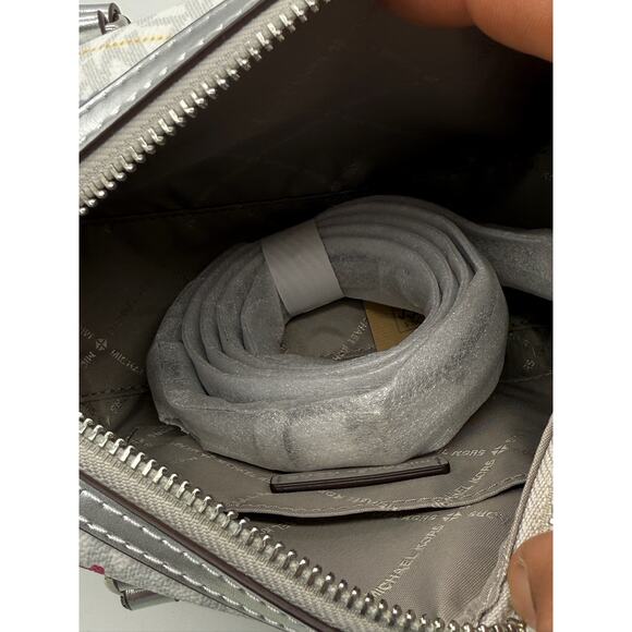 RETAIL $428 Michael Kors Jet Set Travel Small Duffle Crossbody Bag*NWTS - Picture 10 of 12